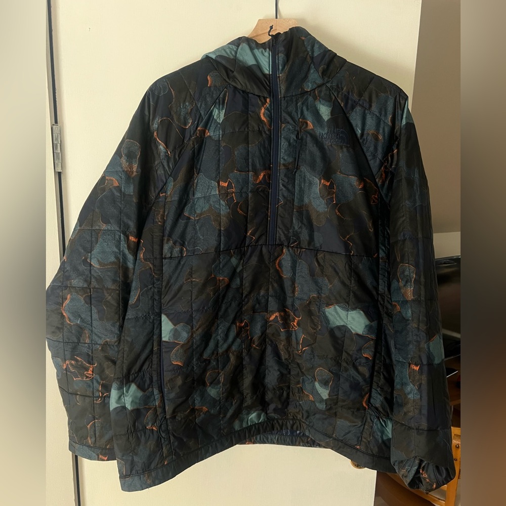 North Face Jacket - Picture 2 of 6